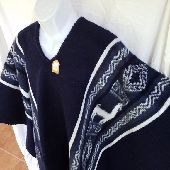 NWT Tejidos Ruminahui Poncho Shawl Llama Blue White Alpaca Wool - Picture 4 of 10